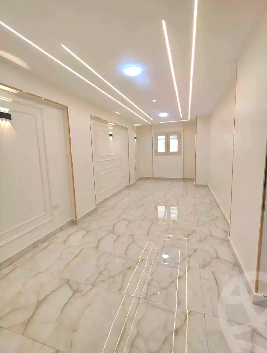 https://aqarmap.com.eg/ar/listing/7109963-for-sale-alexandria-sydy-bshr-sydy-bshr-bhry-khalil-hamada-st