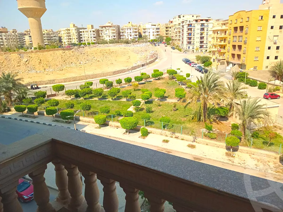 https://aqarmap.com.eg/ar/listing/7110236-for-sale-cairo-mokattam-lhdb-l-ly-shr-krym-bnwn