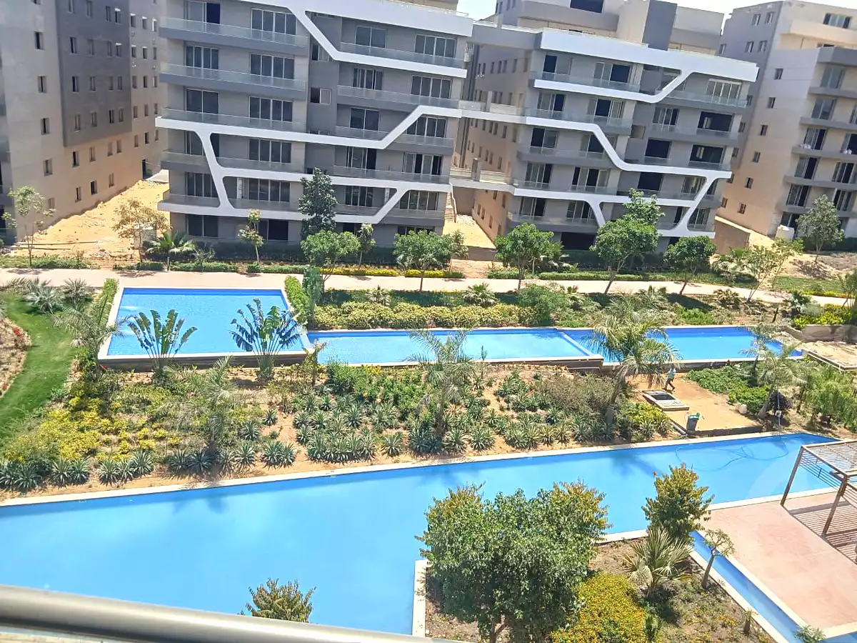 https://aqarmap.com.eg/en/listing/7110458-for-sale-cairo-new-cairo-lmstqbl-syty-compounds-zyzyny-lmstqbl-rdk-llttwyr