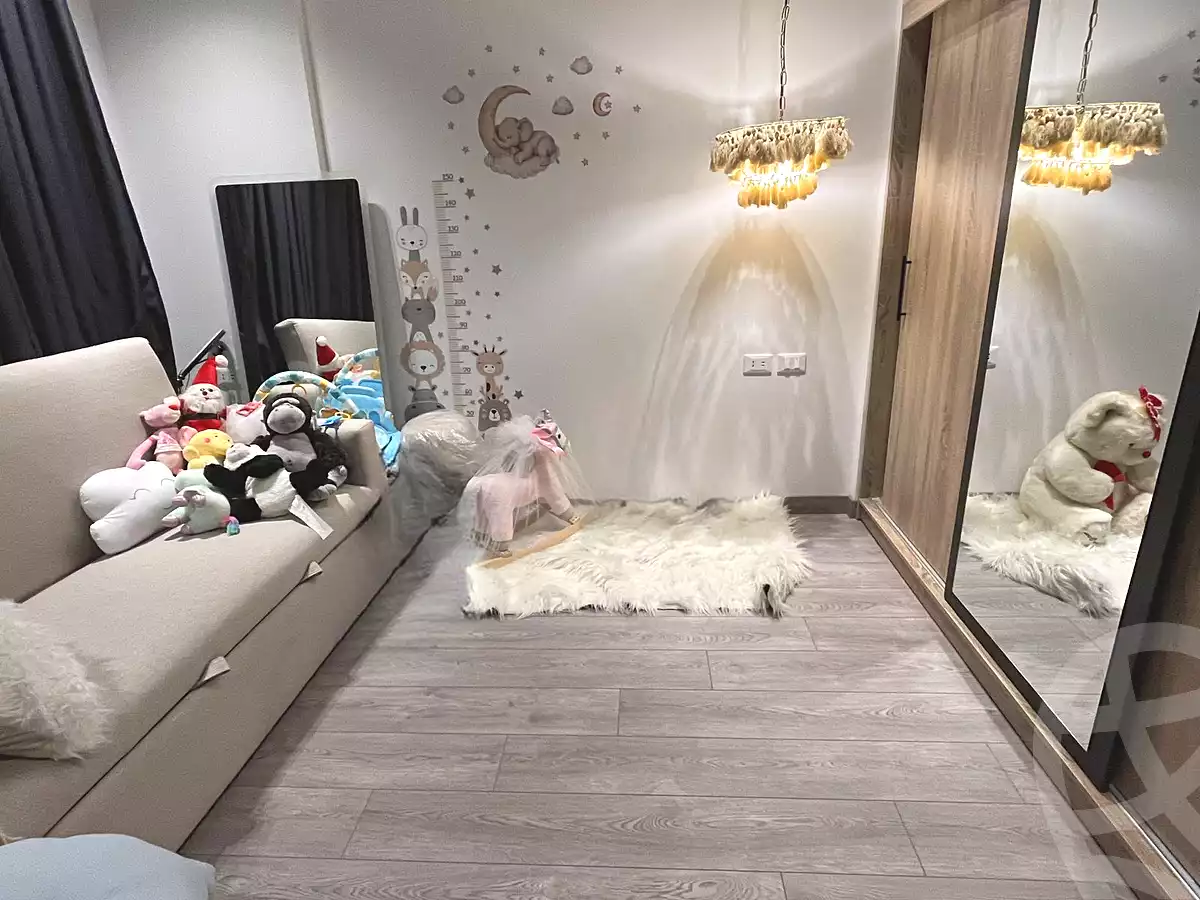 https://aqarmap.com.eg/ar/listing/7110562-for-sale-cairo-new-cairo-compounds-galleria-moon-valley-compound-arabia