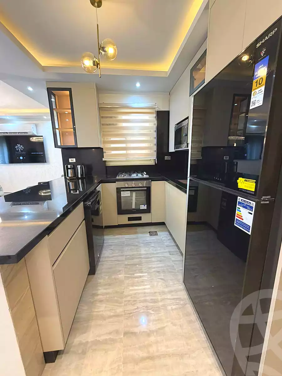 https://aqarmap.com.eg/ar/listing/7110573-for-sale-cairo-new-cairo-compounds-mwrd-fq-llttwyr