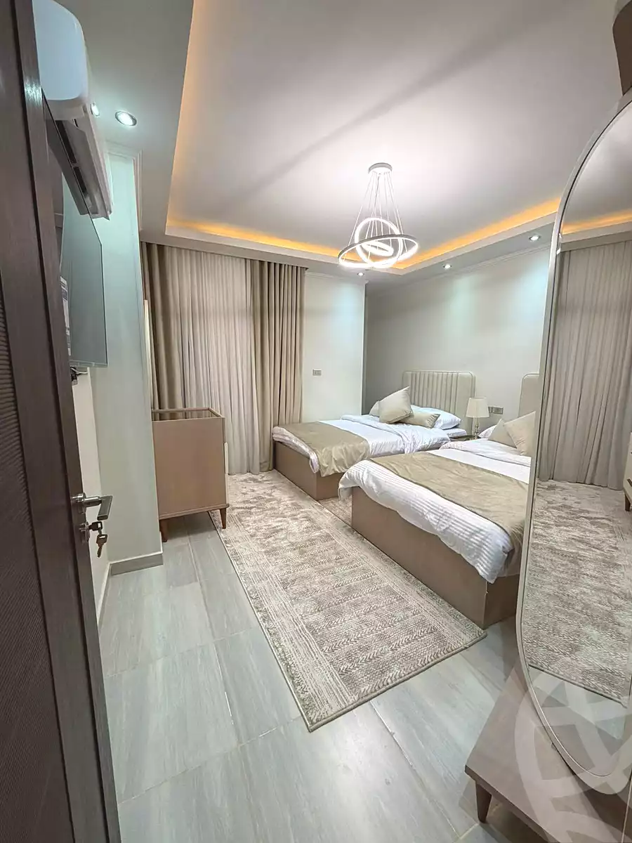 https://aqarmap.com.eg/ar/listing/7110573-for-sale-cairo-new-cairo-compounds-mwrd-fq-llttwyr