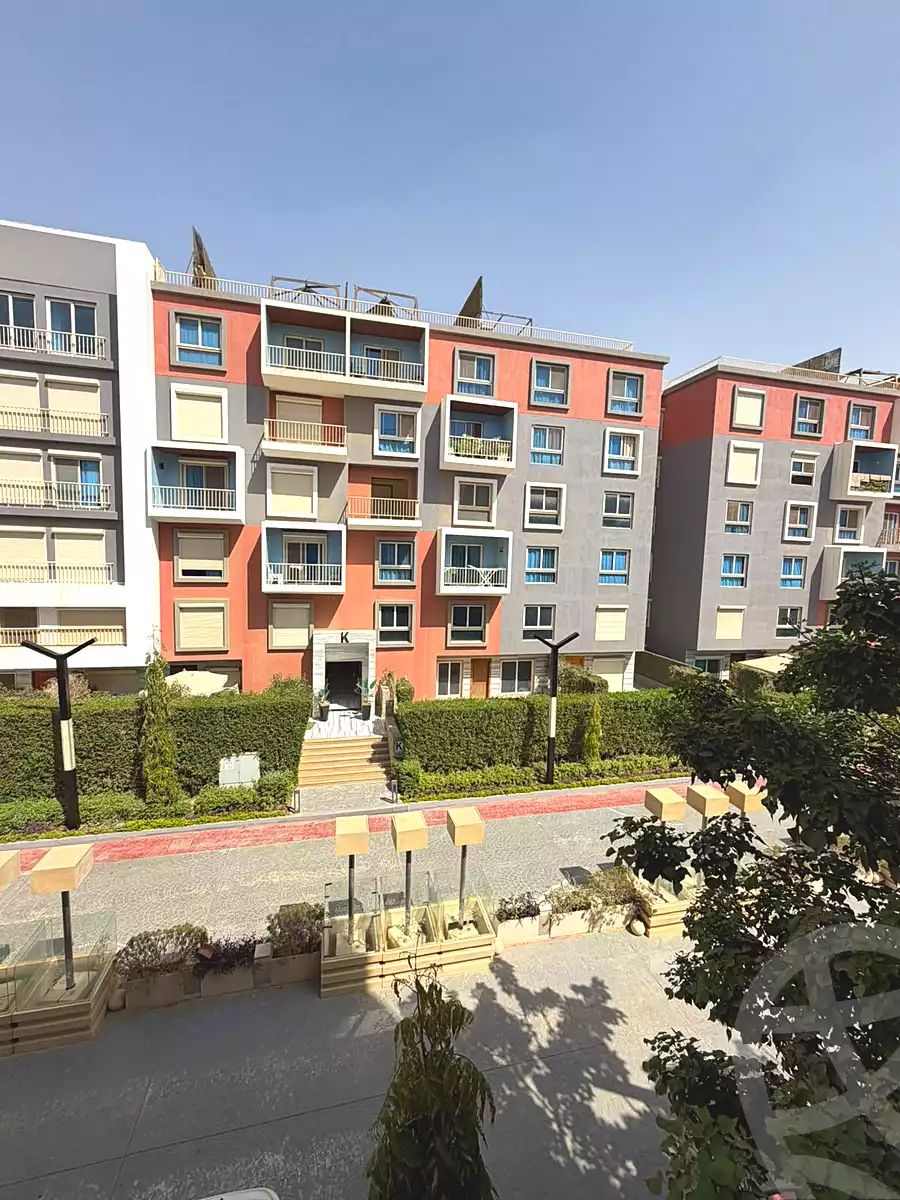 https://aqarmap.com.eg/ar/listing/7110573-for-sale-cairo-new-cairo-compounds-mwrd-fq-llttwyr