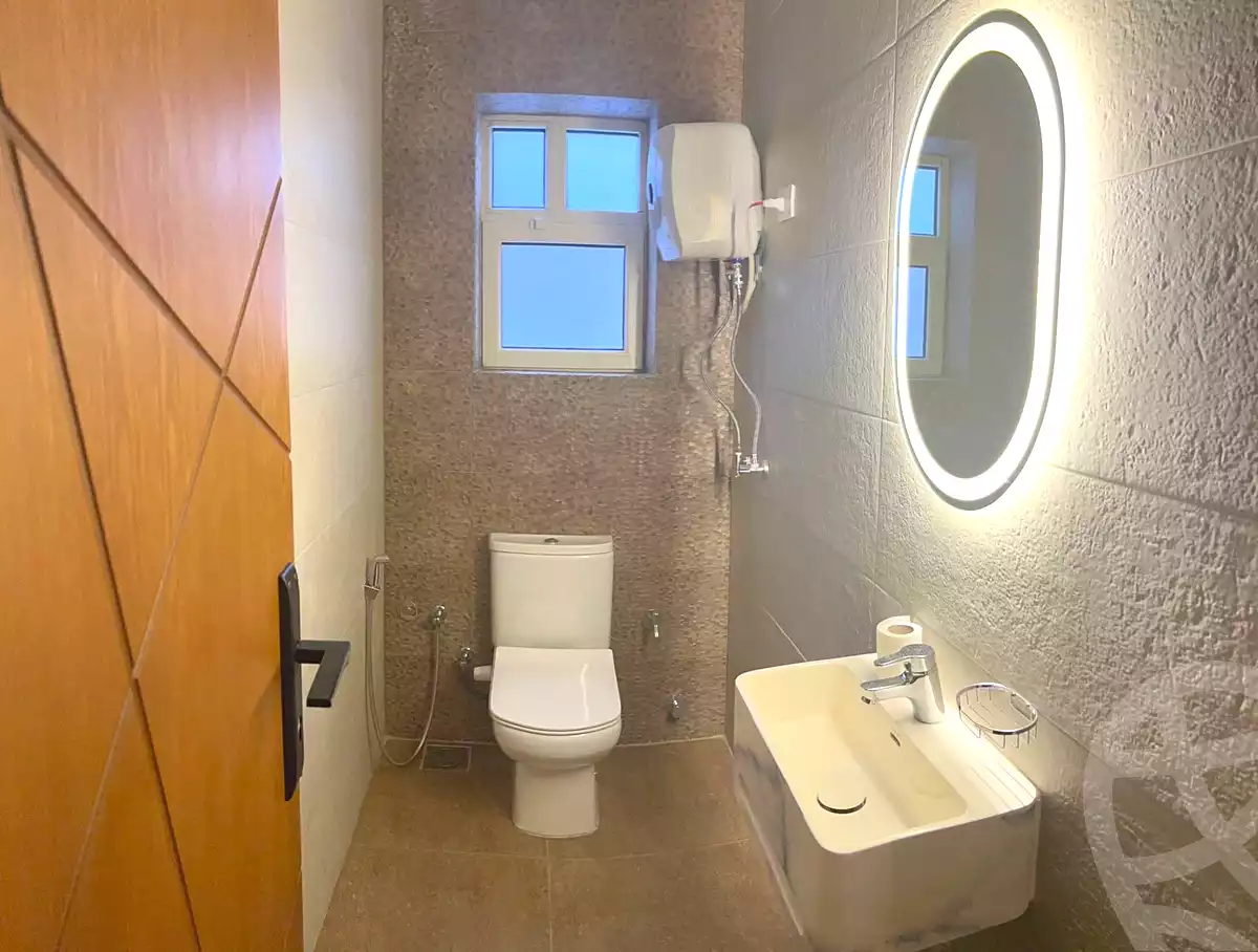 https://aqarmap.com.eg/ar/listing/7110843-for-rent-cairo-new-cairo-compounds-mwntn-fyw-y-syty-club-park-mountain-view-icity