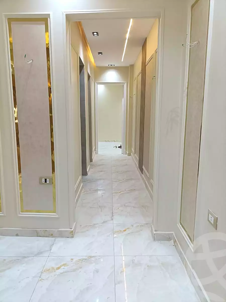 https://aqarmap.com.eg/ar/listing/7111109-for-sale-alexandria-moharram-bey-el-maamoun-st