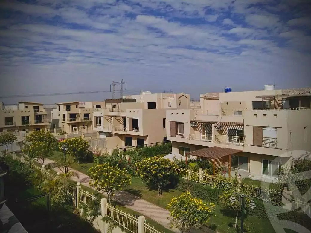 https://aqarmap.com.eg/en/listing/7111147-for-sale-cairo-6th-of-october-hadaeq-october-compounds-evergreen