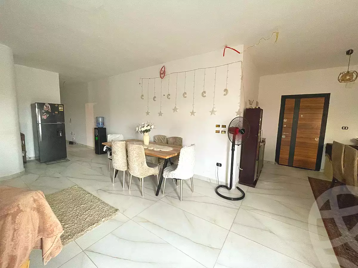 https://aqarmap.com.eg/ar/listing/7111220-for-sale-cairo-new-cairo-first-settlement-neighbourhood-9-el-shaheed-mohammed-makkawi-st