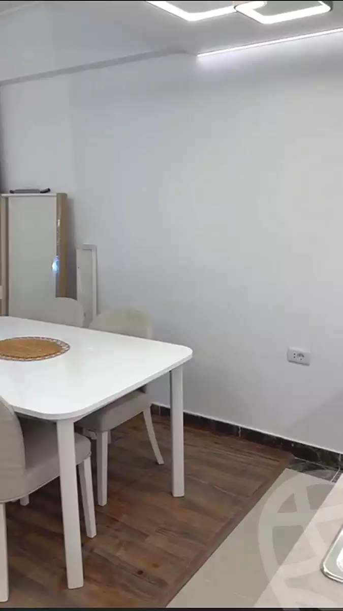 https://aqarmap.com.eg/en/listing/7110789-for-rent-cairo-new-cairo-compounds-park-mall-arab-development