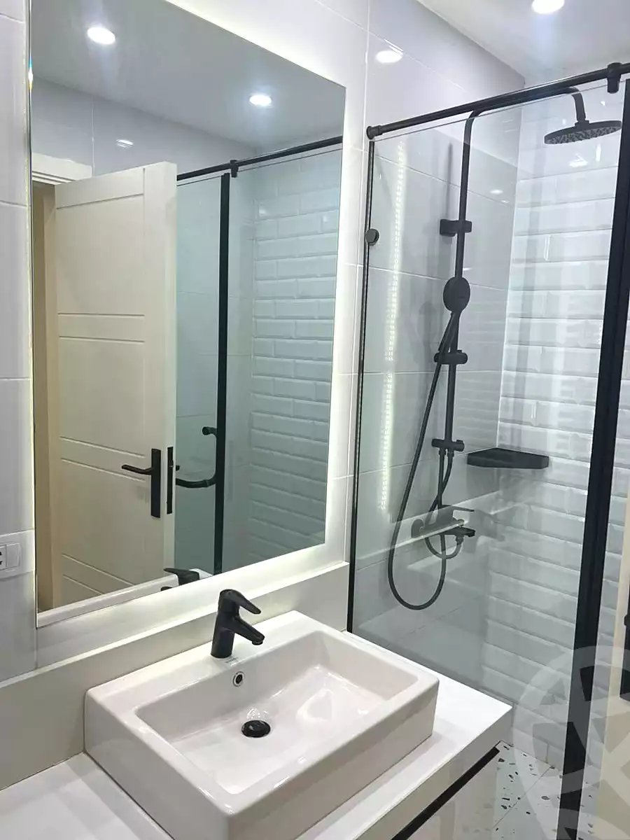https://aqarmap.com.eg/en/listing/7111723-for-rent-cairo-new-cairo-compounds-hyde-park-centre-ville-hyde-park