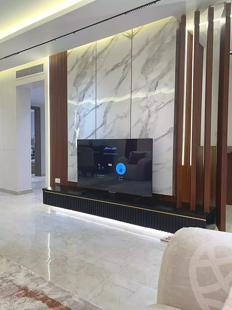 https://aqarmap.com.eg/en/listing/7111723-for-rent-cairo-new-cairo-compounds-hyde-park-centre-ville-hyde-park