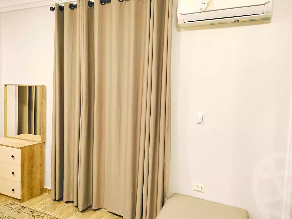 https://aqarmap.com.eg/ar/listing/7111748-for-rent-cairo-new-cairo-compounds-el-mostashareen-compound