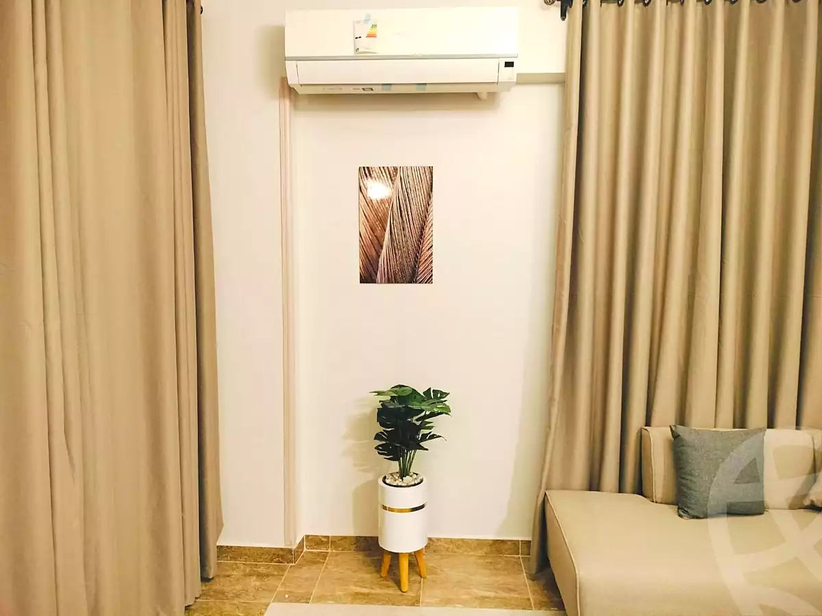 https://aqarmap.com.eg/ar/listing/7111748-for-rent-cairo-new-cairo-compounds-el-mostashareen-compound