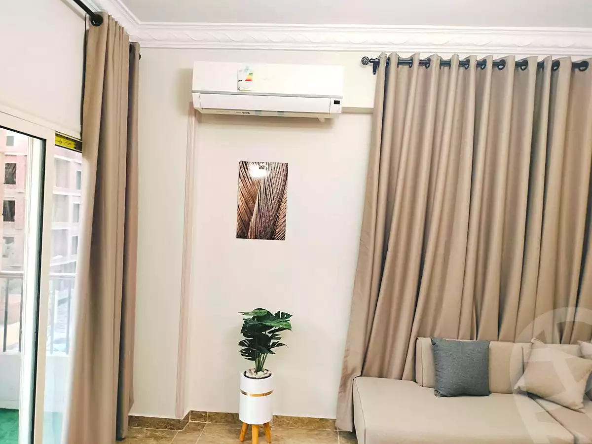 https://aqarmap.com.eg/ar/listing/7111748-for-rent-cairo-new-cairo-compounds-el-mostashareen-compound
