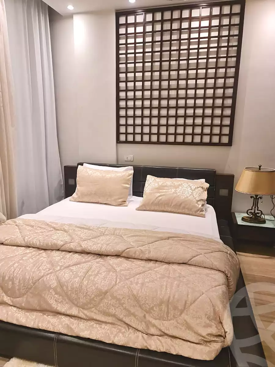 https://aqarmap.com.eg/ar/listing/7111788-for-rent-cairo-new-cairo-compounds-lake-view