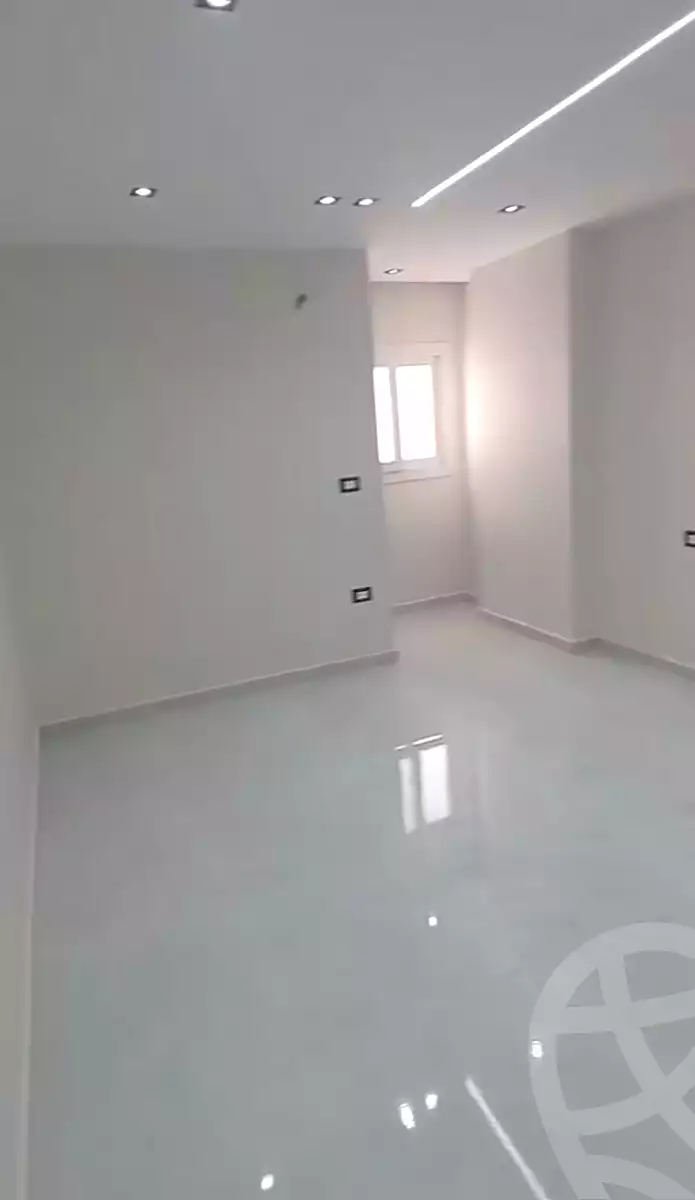 https://aqarmap.com.eg/en/listing/7111958-for-sale-alexandria-lsywf-shamaa