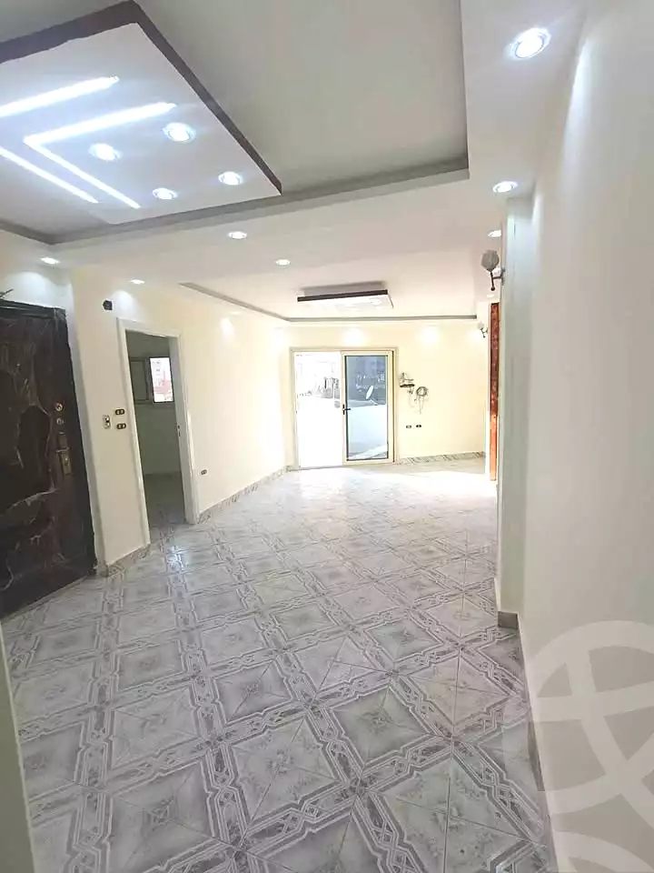 https://aqarmap.com.eg/ar/listing/7112027-for-sale-alexandria-lsywf-al-saaeh-sq