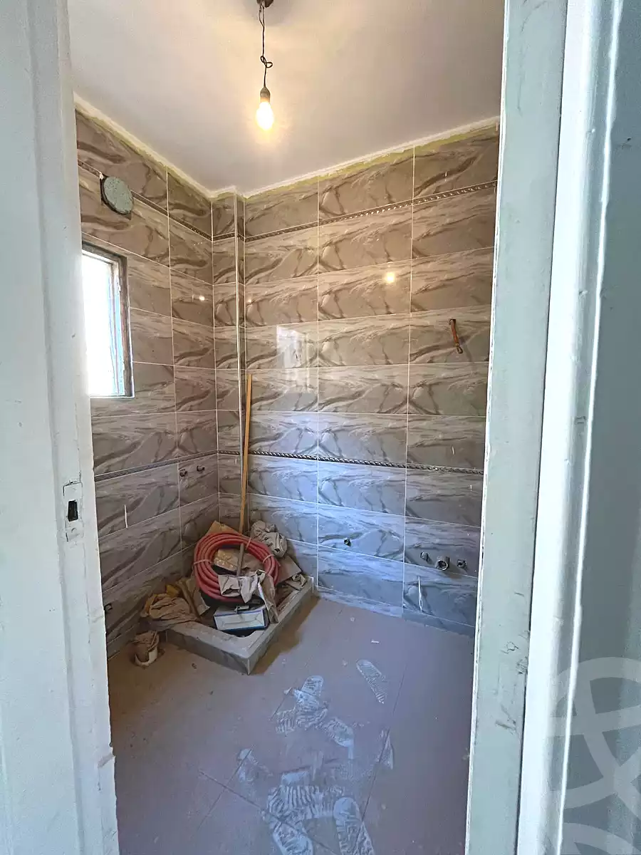 https://aqarmap.com.eg/ar/listing/7112055-for-sale-cairo-helwan-helwan-el-sharkeya-thabit-basha-st