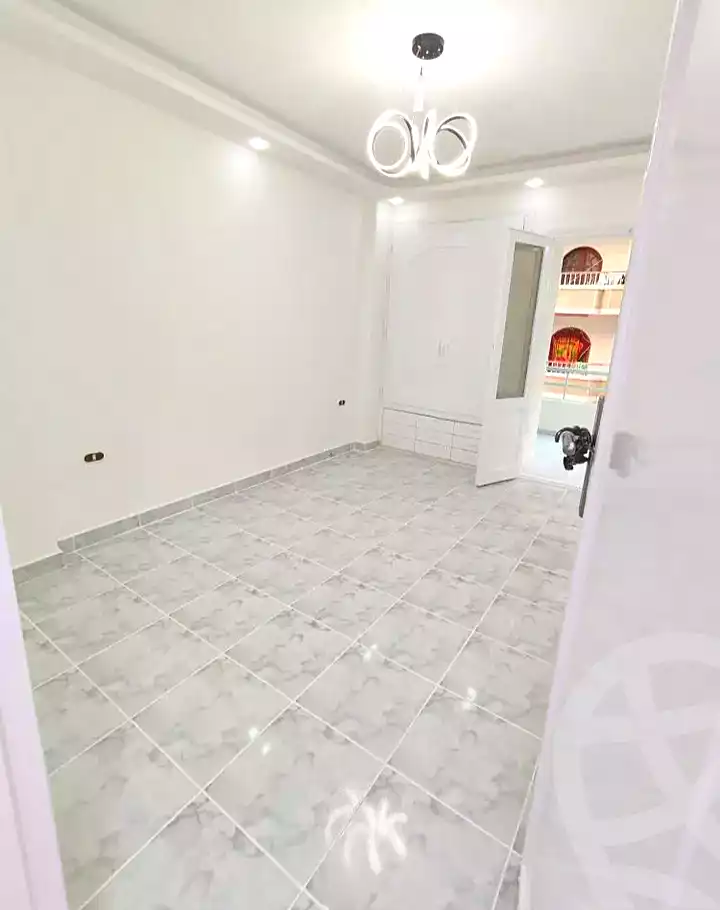 https://aqarmap.com.eg/ar/listing/7112372-for-sale-alexandria-al-agamy-shataa-el-nakheel
