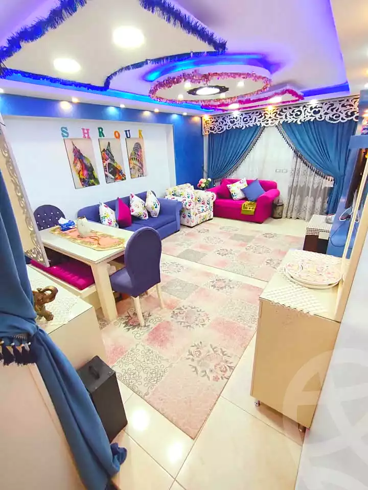 https://aqarmap.com.eg/en/listing/7107597-for-sale-cairo-helwan-hadayek-helwan-el-eshrein-st
