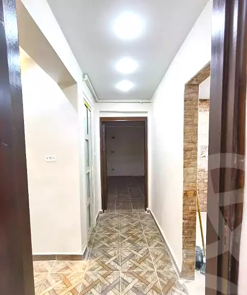 https://aqarmap.com.eg/ar/listing/7112592-for-sale-alexandria-bw-qyr-street-16