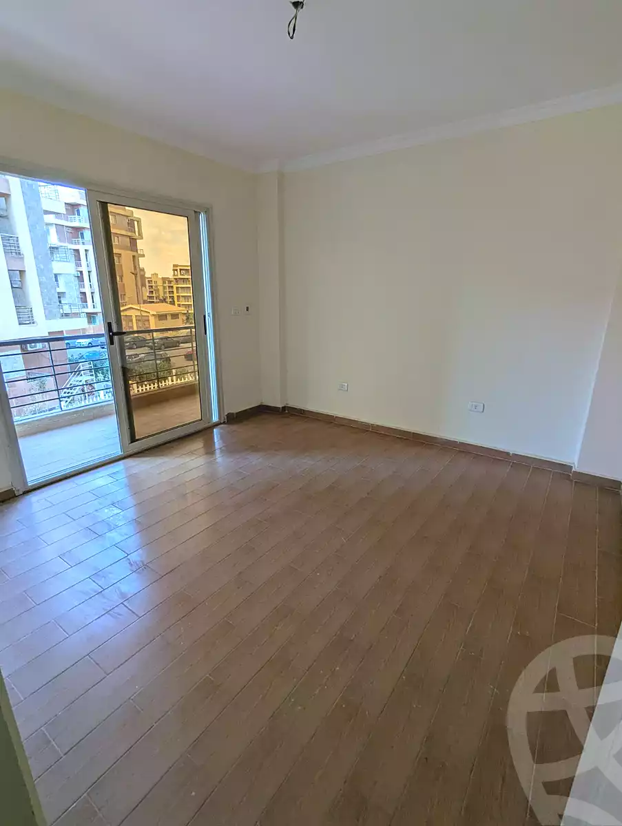 https://aqarmap.com.eg/ar/listing/7112624-for-sale-cairo-new-cairo-compounds-dar-misr-el-koronfel