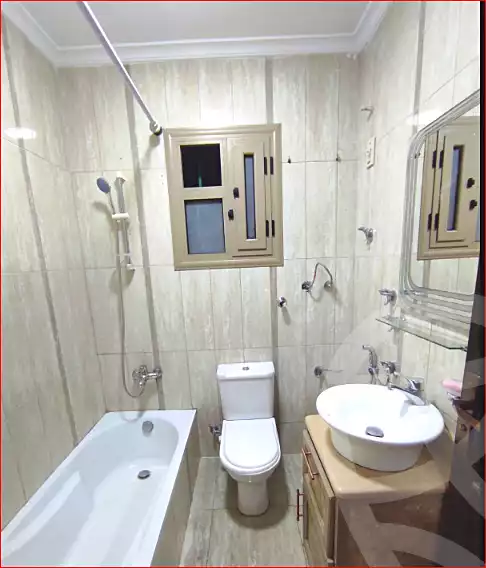 https://aqarmap.com.eg/ar/listing/7112959-for-sale-alexandria-miami-amin-khirat-al-ghandour-st