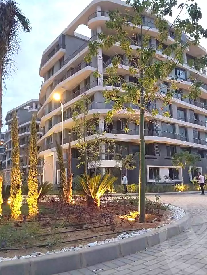 https://aqarmap.com.eg/ar/listing/7113018-for-sale-cairo-new-administrative-capital-r7-armonia