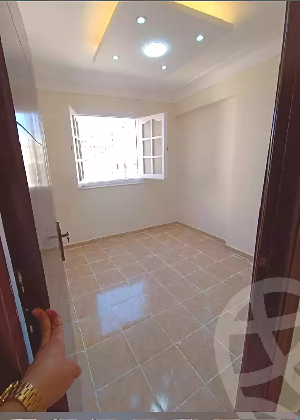 https://aqarmap.com.eg/en/listing/7113042-for-sale-alexandria-fyktwry-al-sayouf-st