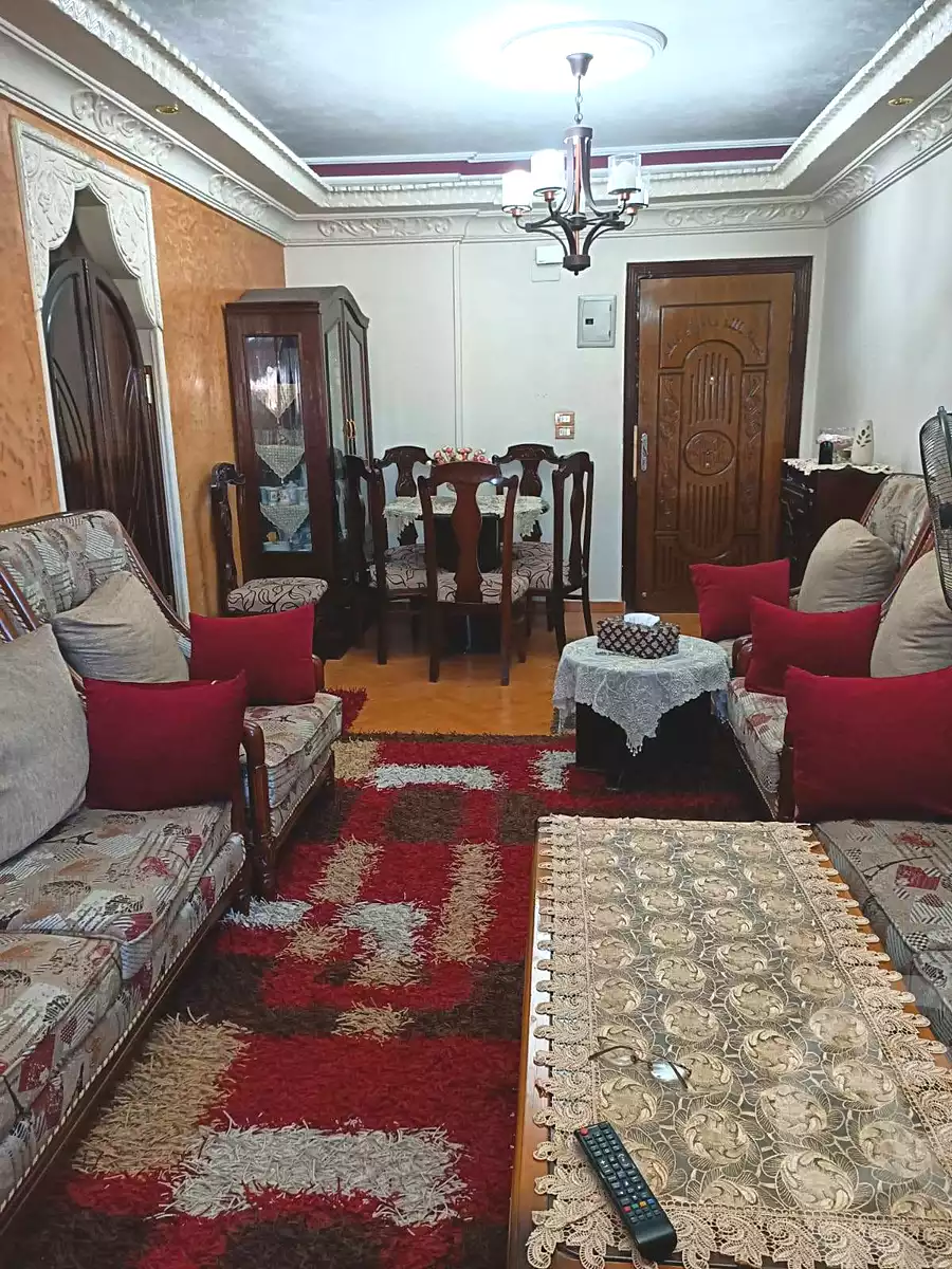 https://aqarmap.com.eg/ar/listing/7113217-for-sale-cairo-helwan-rostom-st