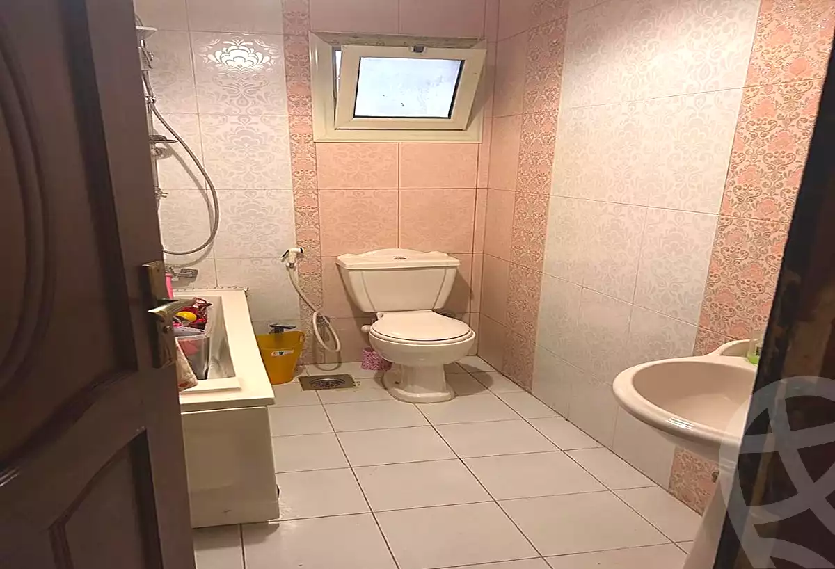 https://aqarmap.com.eg/en/listing/7113258-for-sale-cairo-new-cairo-compounds-kmbwnd-lnkhyl