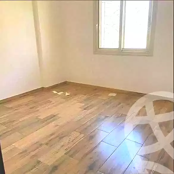 https://aqarmap.com.eg/ar/listing/7113216-for-sale-cairo-el-sheikh-zayed-city-lshykh-zyd-ljdyd-west-view-residence-hdp