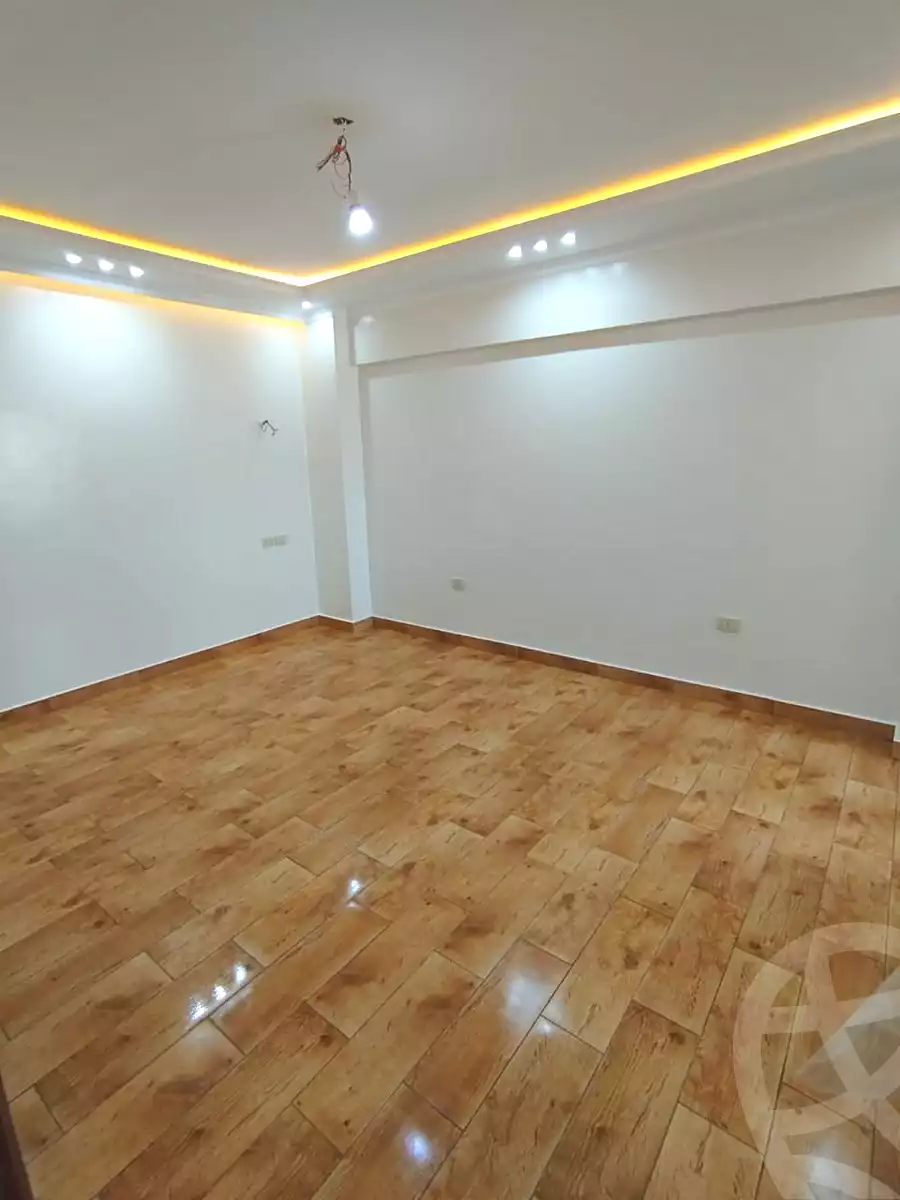 https://aqarmap.com.eg/ar/listing/7113333-for-rent-cairo-new-cairo-compounds-mwntn-fyw-y-syty-mountain-park-mountain-view-icity