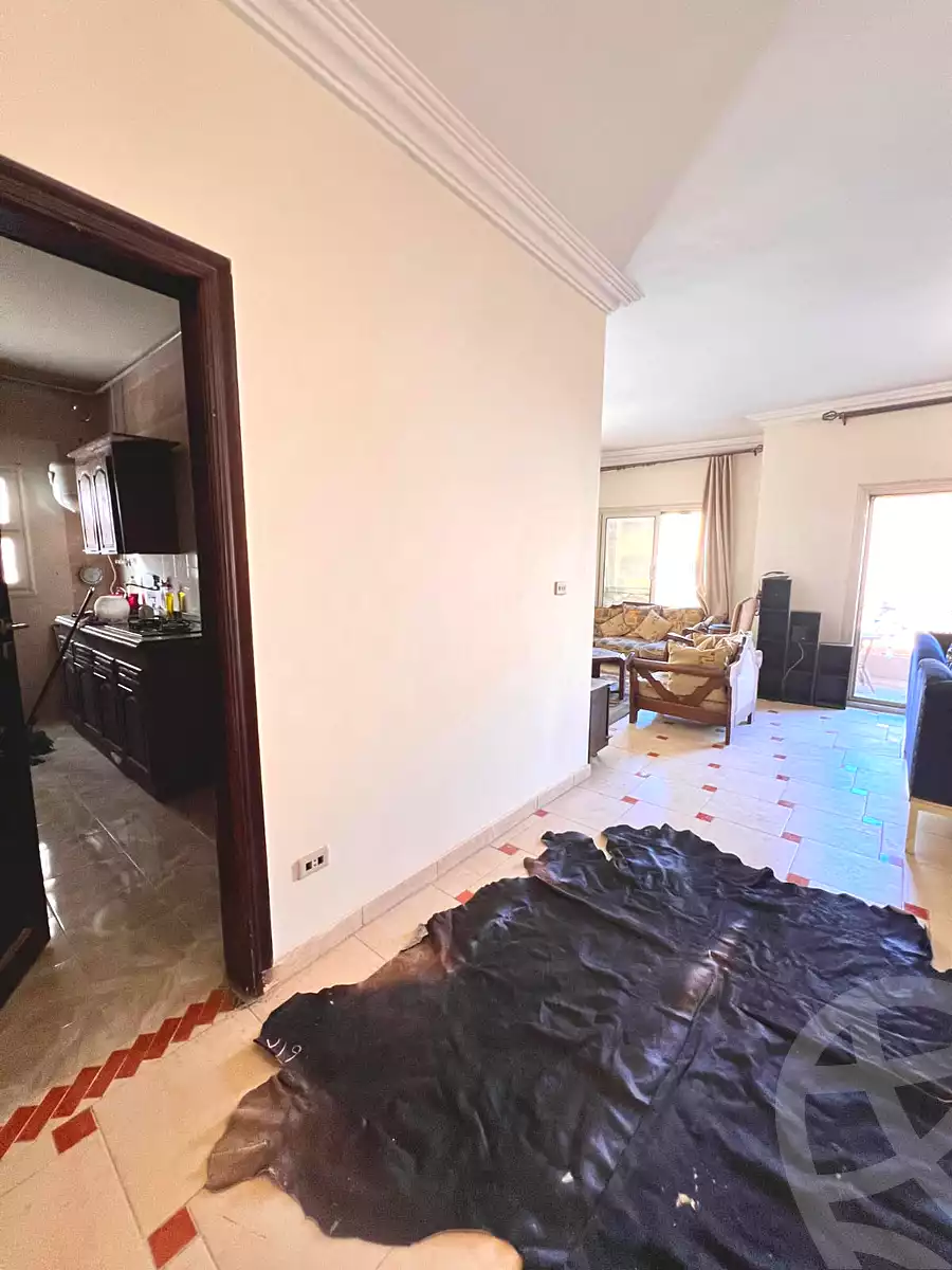 https://aqarmap.com.eg/ar/listing/7113383-for-rent-cairo-new-cairo-south-investors-zizinia-st
