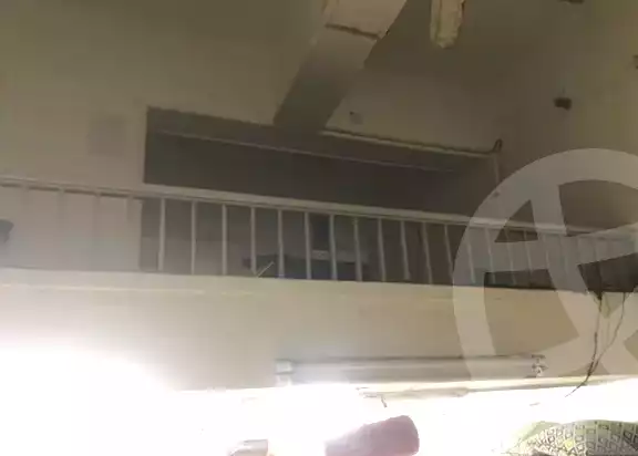 https://aqarmap.com.eg/en/listing/7113428-for-rent-alexandria-ganaklis-shr-mrtdy-bsh