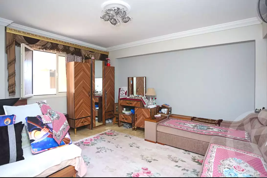 https://aqarmap.com.eg/ar/listing/7113452-for-sale-alexandria-camp-cesar-port-said-street