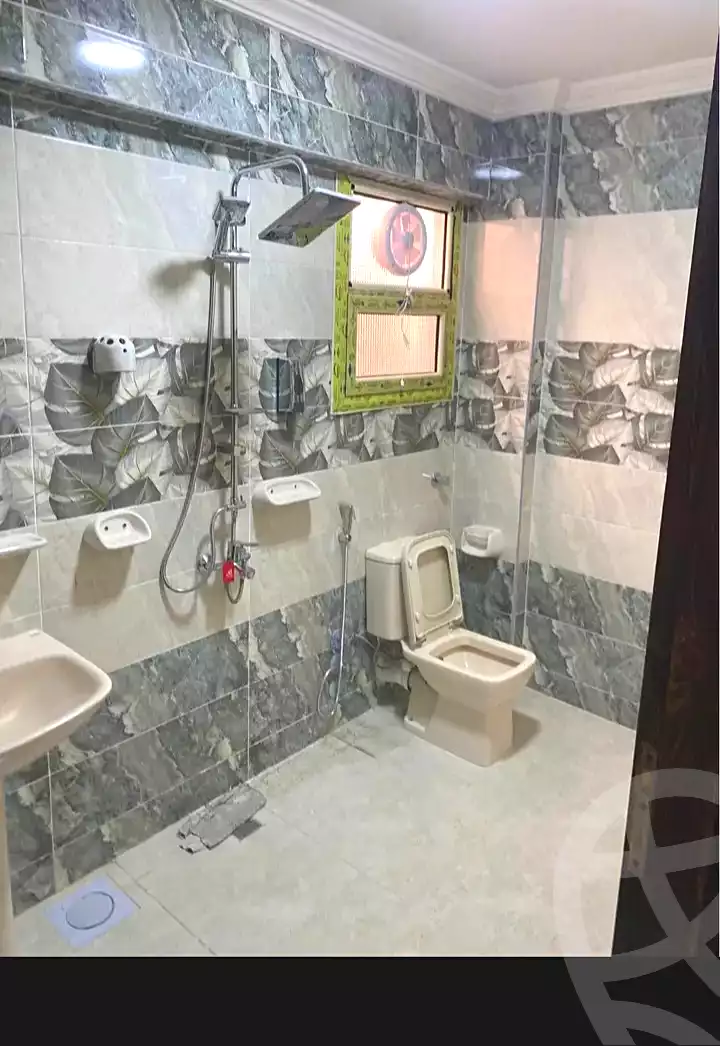 https://aqarmap.com.eg/ar/listing/7114144-for-sale-alexandria-al-agamy-el-hanouvel-al-haded-we-al-soulb-st