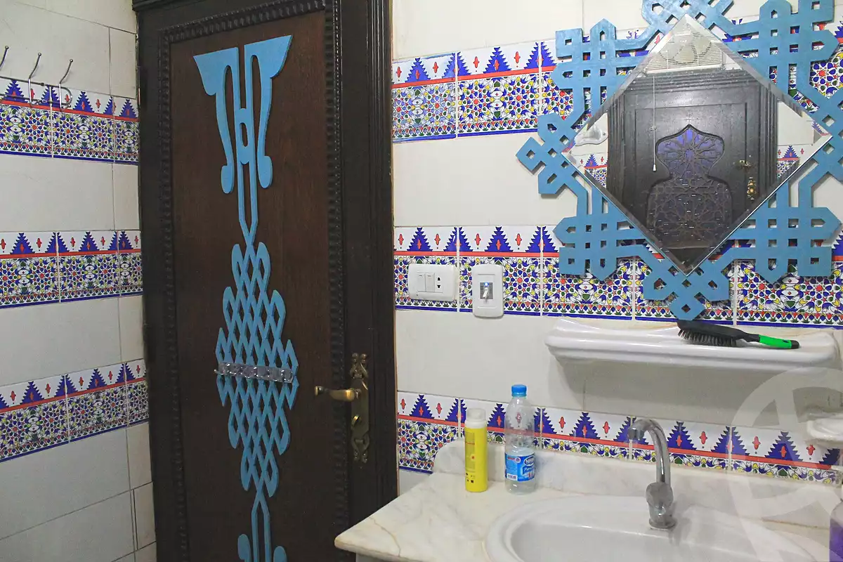 https://aqarmap.com.eg/ar/listing/7114387-for-sale-cairo-helwan-hadayek-helwan-nile-corniche-st