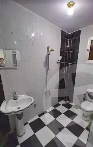 https://aqarmap.com.eg/ar/listing/7114446-for-sale-alexandria-al-agamy-lbytsh-el-hanafeya-st