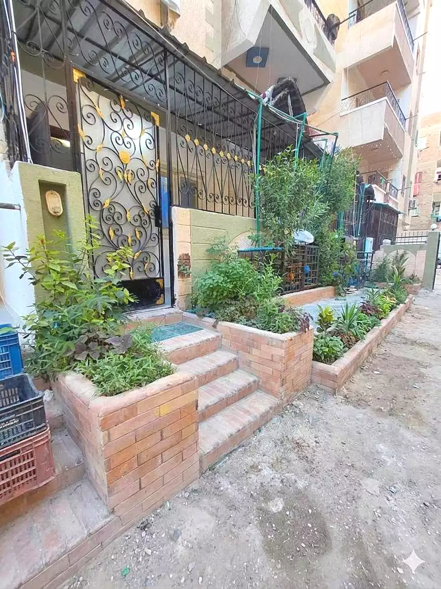 https://aqarmap.com.eg/ar/listing/7114580-for-sale-alexandria-al-agamy-shataa-el-nakheel
