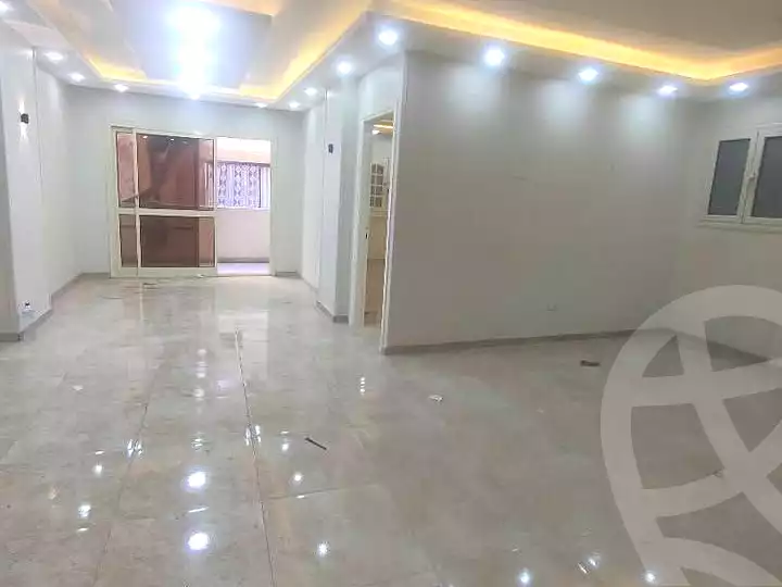 https://aqarmap.com.eg/ar/listing/7102997-for-sale-alexandria-lsywf-shamaa