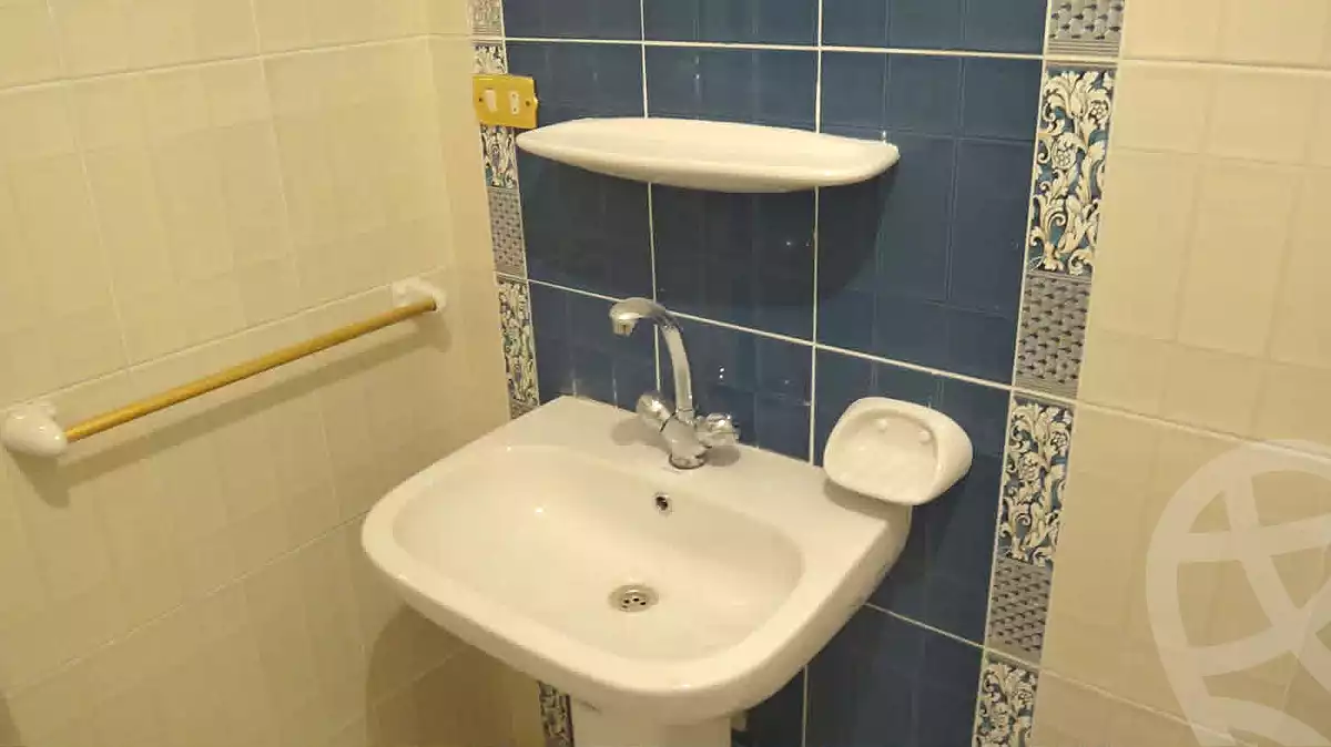 https://aqarmap.com.eg/en/listing/7114594-for-sale-alexandria-al-agamy-lbytsh