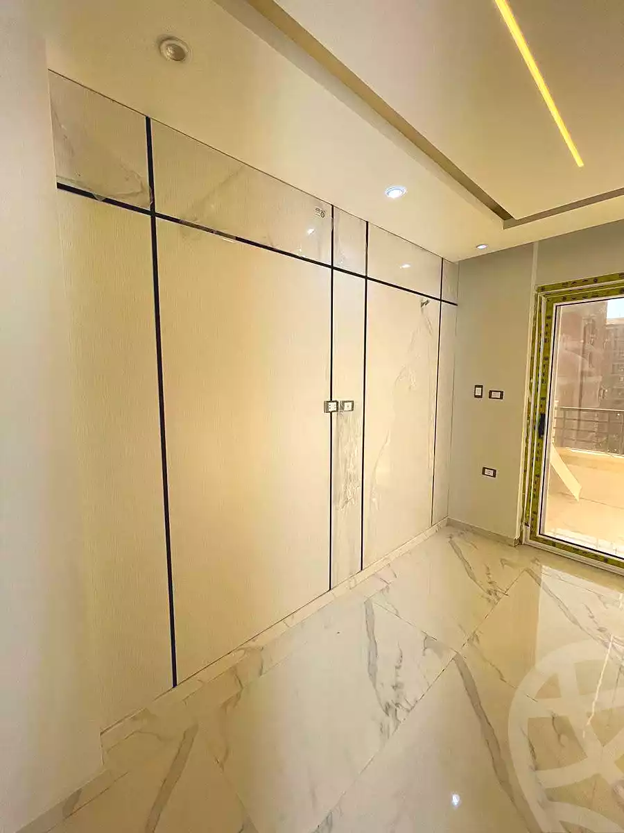 https://aqarmap.com.eg/ar/listing/7114649-for-sale-alexandria-al-agamy-lbytsh-bianchiii-el-bashwat-st