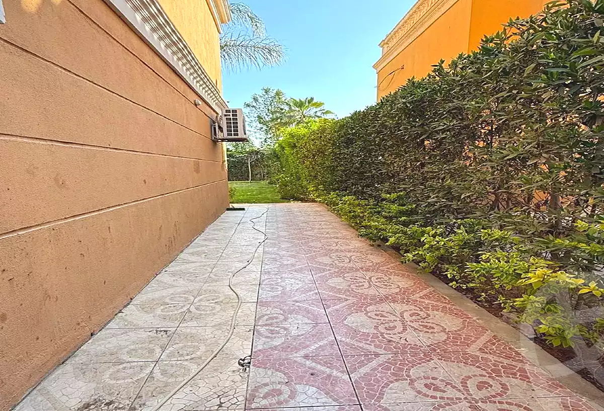 https://aqarmap.com.eg/ar/listing/7114683-for-sale-cairo-new-heliopolis-compounds-stella-heliopolis