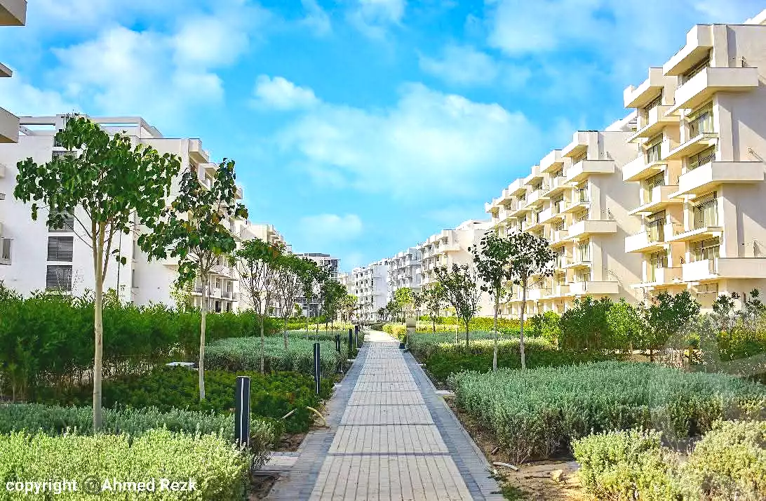 https://aqarmap.com.eg/ar/listing/7114692-for-sale-north-coast-new-alamein-mntj-t-l-lmyn-ljdyd-kmbwnd-mzryn