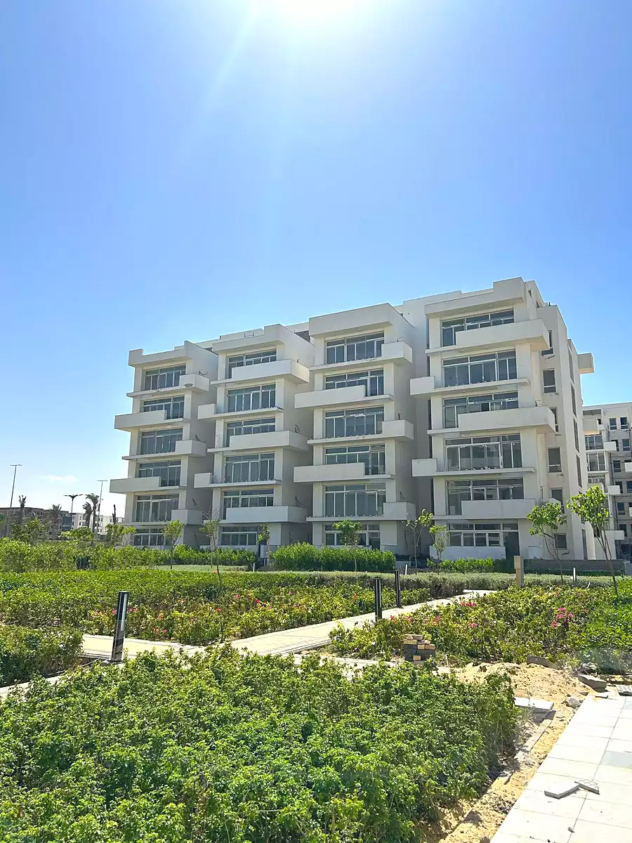 https://aqarmap.com.eg/ar/listing/7114692-for-sale-north-coast-new-alamein-mntj-t-l-lmyn-ljdyd-kmbwnd-mzryn