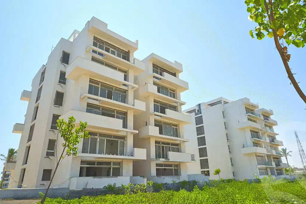 https://aqarmap.com.eg/ar/listing/7114692-for-sale-north-coast-new-alamein-mntj-t-l-lmyn-ljdyd-kmbwnd-mzryn
