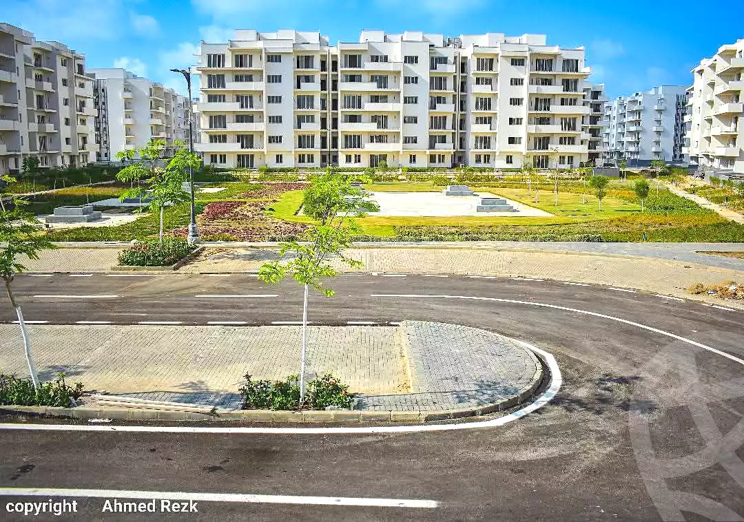 https://aqarmap.com.eg/ar/listing/7114693-for-sale-north-coast-new-alamein-mntj-t-l-lmyn-ljdyd-kmbwnd-mzryn