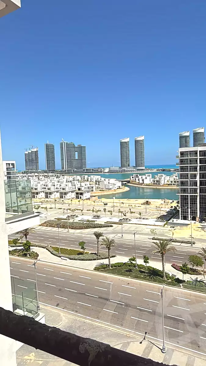 https://aqarmap.com.eg/ar/listing/7114713-for-sale-north-coast-new-alamein-mntj-t-l-lmyn-ljdyd-kmbwnd-mzryn