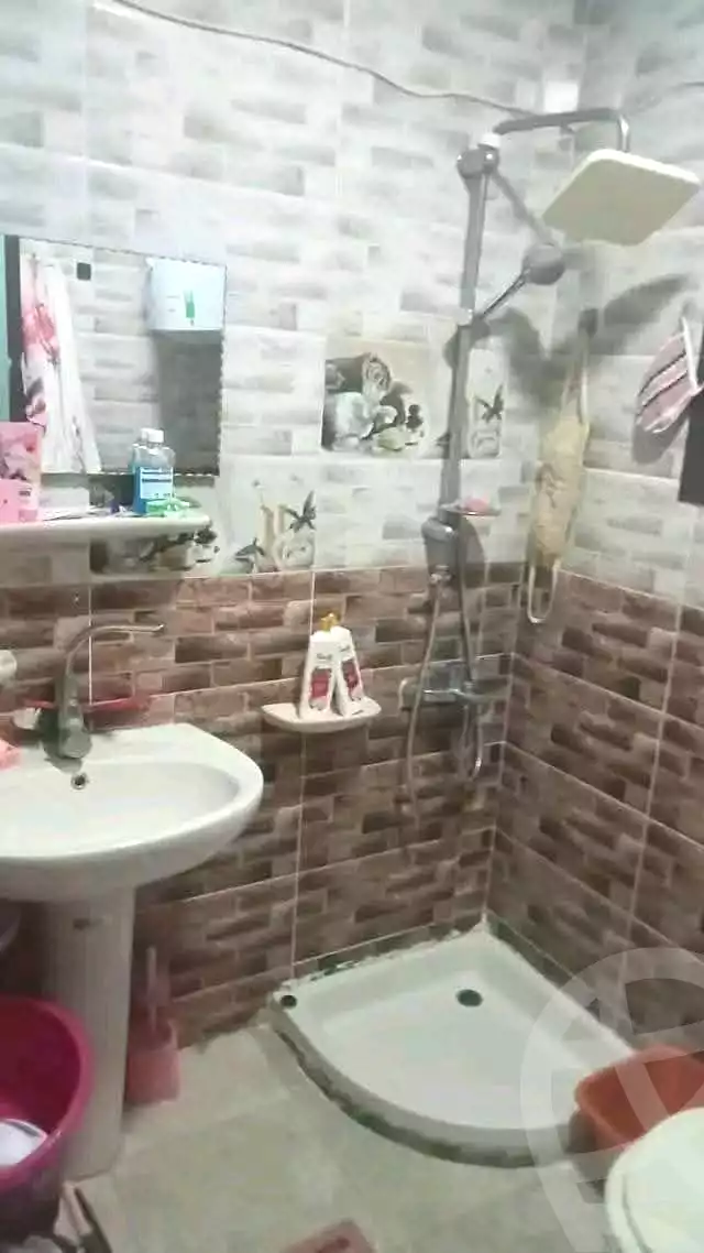 https://aqarmap.com.eg/ar/listing/7114782-for-sale-alexandria-al-agamy-el-hanouvel-el-warsha-st