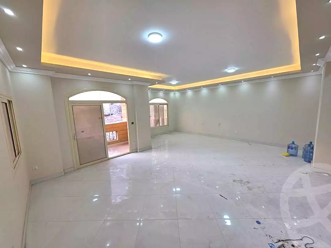 https://aqarmap.com.eg/en/listing/7114790-for-sale-cairo-new-cairo-el-yassamin-el-yasmeen-7-el-shaikh-hassan-mamoun-st